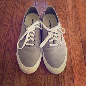 Men’s Seavees sneakers